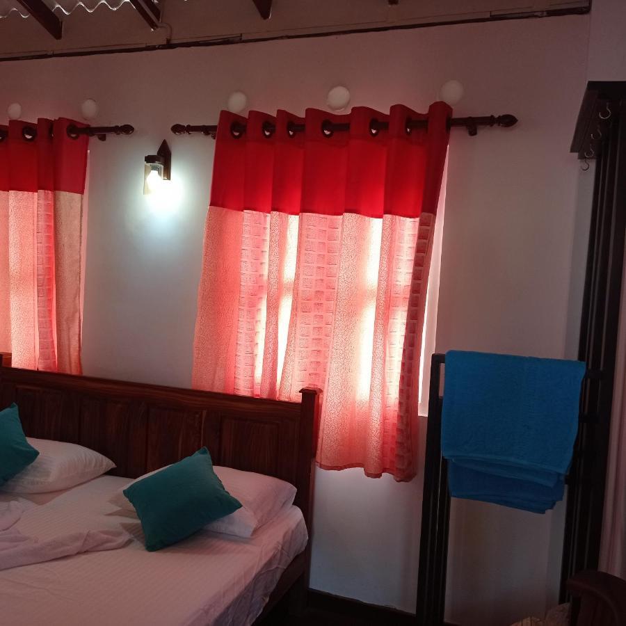 Ferienwohnung Surf&Salt Weligama Exterior foto