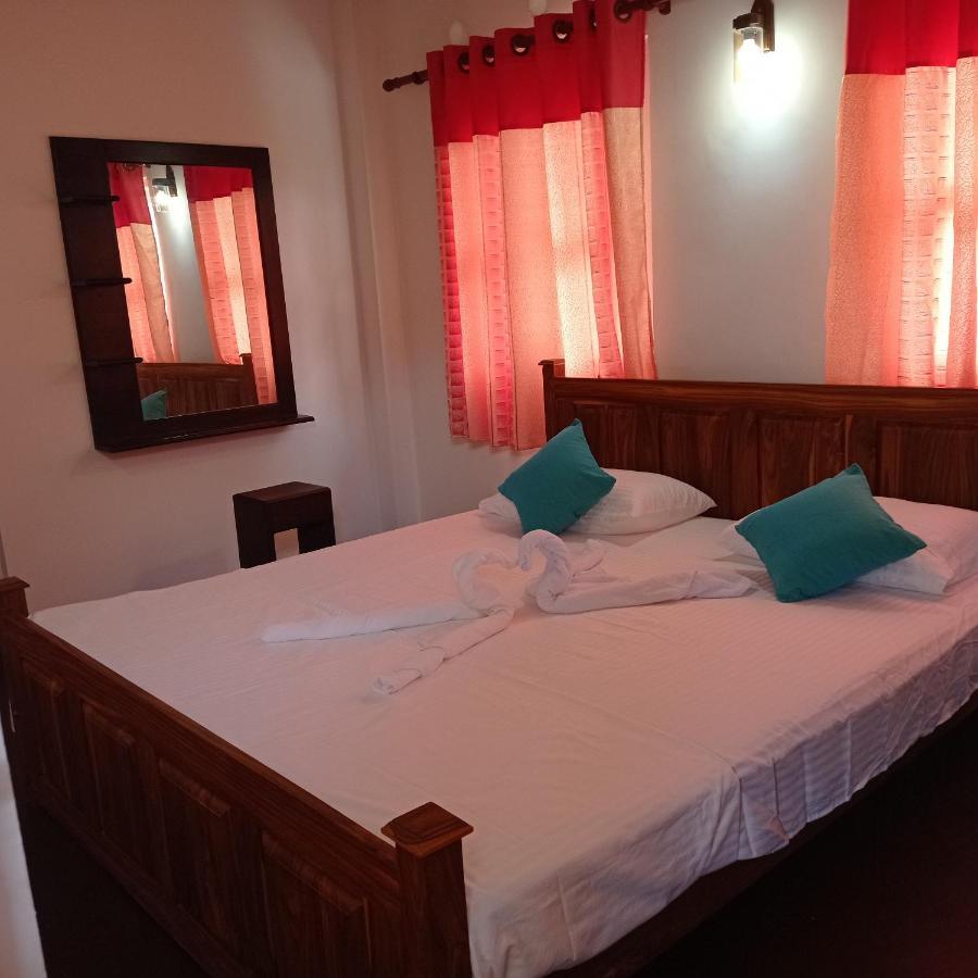 Ferienwohnung Surf&Salt Weligama Exterior foto