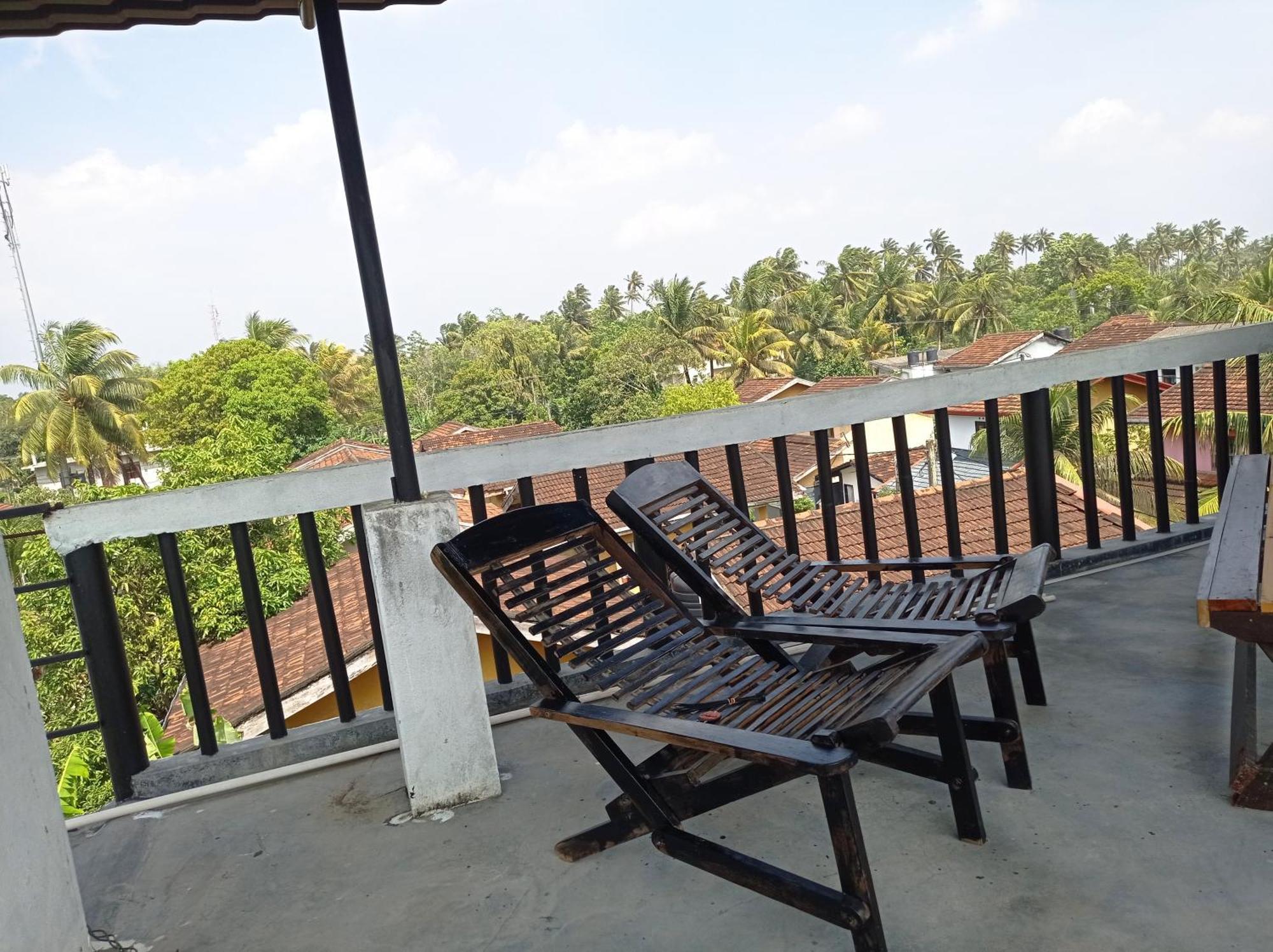 Ferienwohnung Surf&Salt Weligama Exterior foto